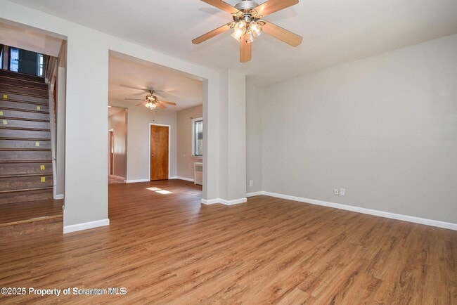 Building Photo - 1225 1/2 S Irving Ave