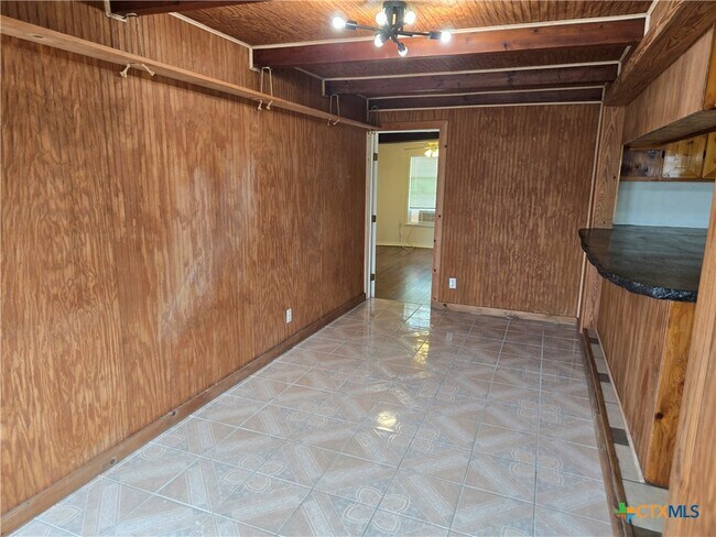 Foto del edificio - 702 Anaqua Ave