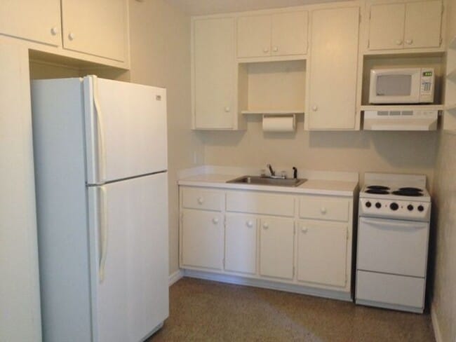 Foto del edificio - 5116-5118 Canal Rd