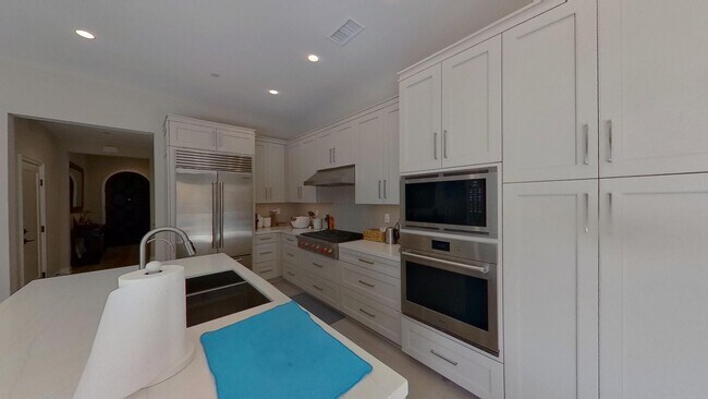 Foto del edificio - 190 Plum Lily