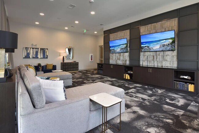 Foto del edificio - 3636 W Dallas St