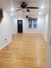 Building Photo - 541 Watkins St