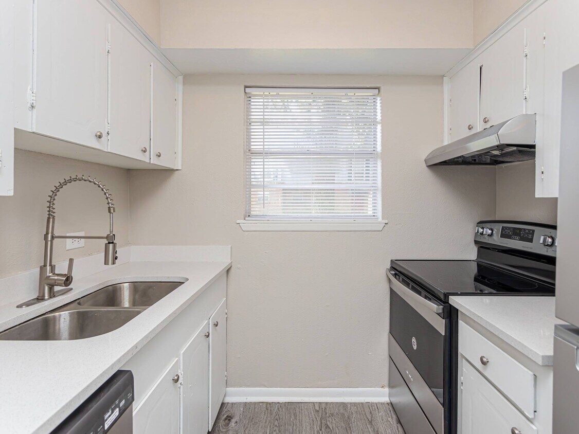 The Avery Apartments at 150 Shady Arbors Cir Houma, LA