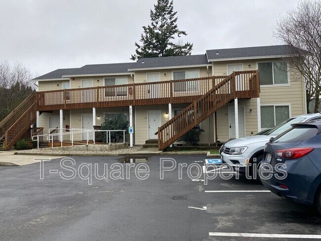 Foto del edificio - 717 Cedar Ave