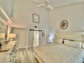 Building Photo - 871 Meadowland Dr
