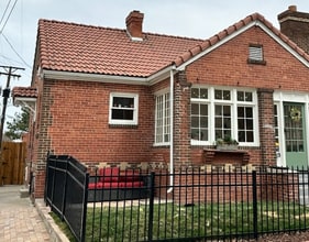 Building Photo - 721 E 2nd Ave