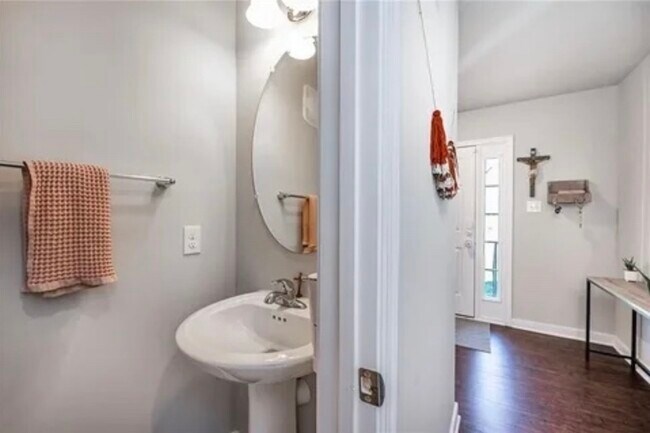 Foto del edificio - 1425 Twilight Ln
