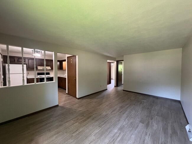 Building Photo - Shoshone Duplex