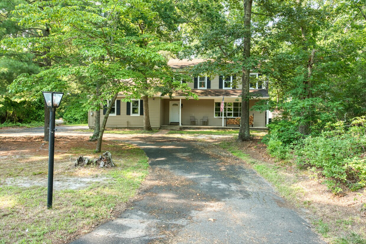 Primary Photo - 505 Chestnut Neck Rd