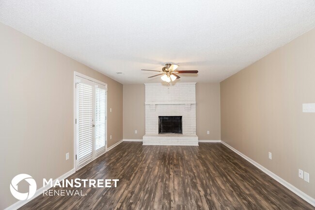 Foto del edificio - 8109 Deerhorn Ct
