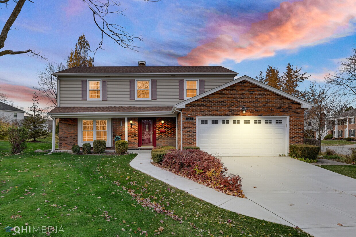 Primary Photo - 911 Knightsbridge Ln