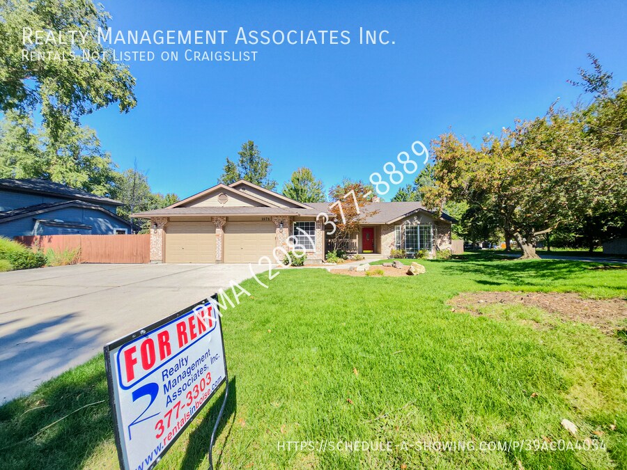 Primary Photo - Quality 3 Bedroom House off of Warm Springs