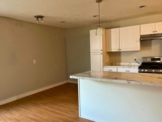 Foto del edificio - 816 Hays St