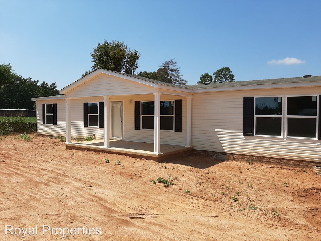 105 E Lewis Ferry Rd, Shiloh, NC 28677 House Rental in Shiloh, NC