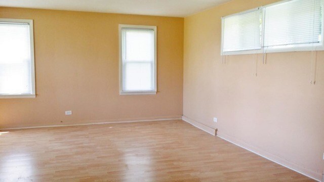 Foto del edificio - 39096 N Evergreen Ave