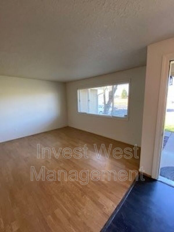 Foto del edificio - 1411 SE Blairmont Dr