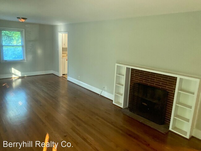 Building Photo - 3 br, 1 bath House - 2814 Royston Rd