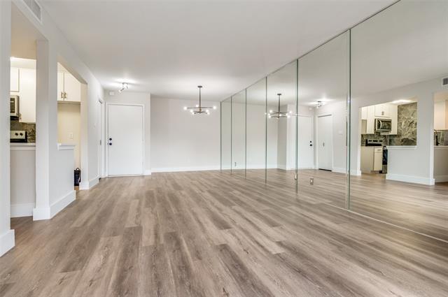 Foto del edificio - 4837 Cedar Springs Rd