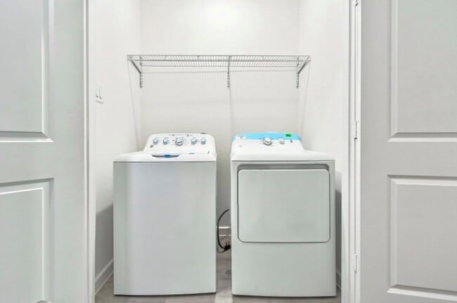 Building Photo - 13306 Galaga St