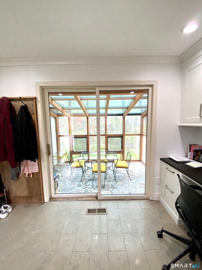 Foto del edificio - 488 Cognewaugh Rd