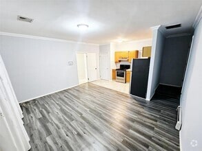 Building Photo - 61 Apple Ln