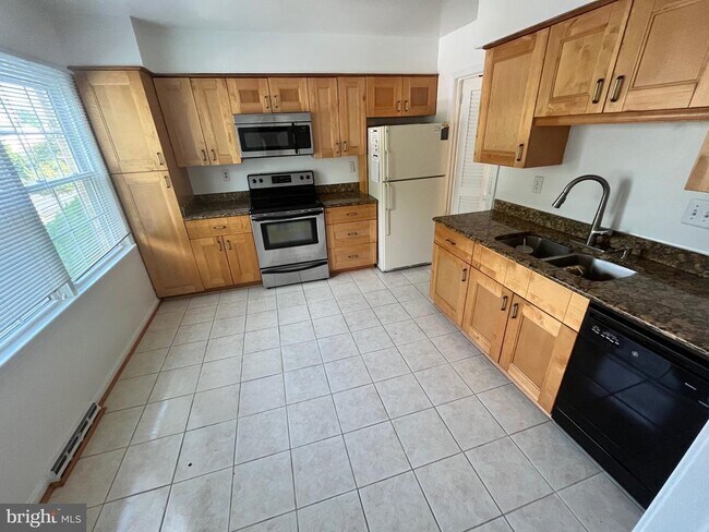 Foto del edificio - 3056 Covington St