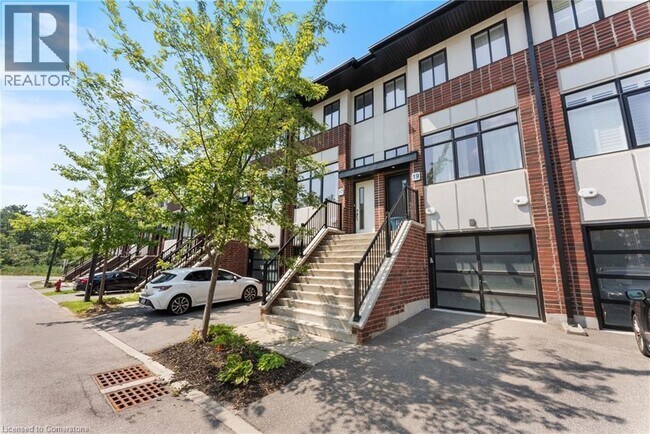 Building Photo - 17 Mulhollard Ln