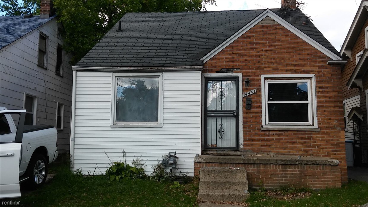 Primary Photo - 14441 Rosemary St