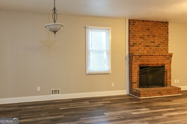 Building Photo - 4178 S Martin Way