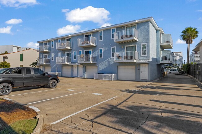Foto del edificio - 22 Moreno Point Rd