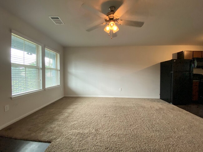 Living Room - Esperanza at Birnam Woods