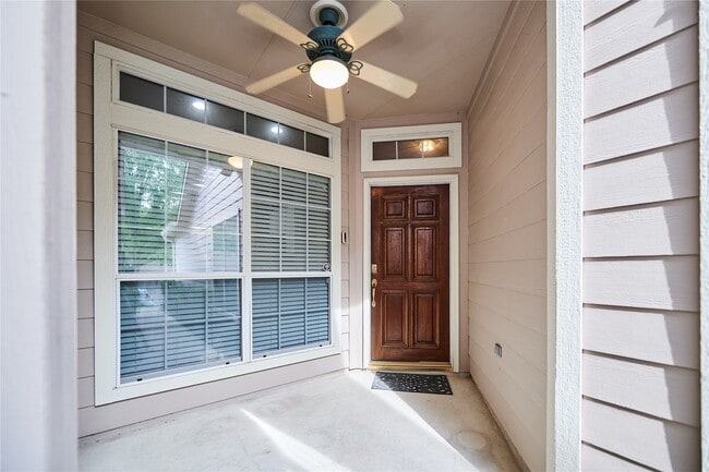 Building Photo - 22 W Greenhill Terrace Pl
