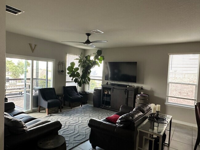 Building Photo - 7624 Lorca