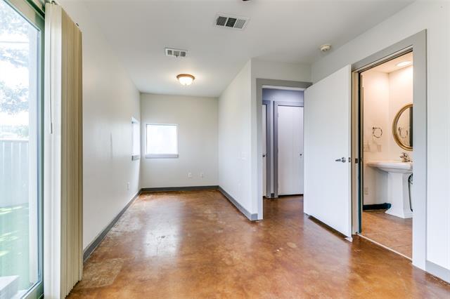 Building Photo - 3801 San Jacinto St
