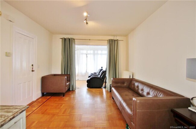 Foto del edificio - 123 Pine St