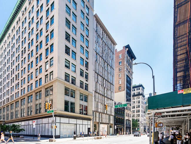Building Photo - One Great Jones Alley