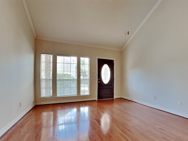Foto del edificio - 1127 Enclave Square E