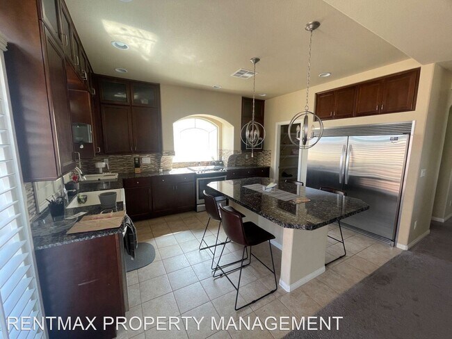 Building Photo - 5 br, 3.5 bath House - 8104 RUSSELL CREEK CT