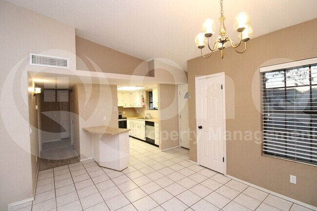 Foto del edificio - 1500 N Sunview Pkwy