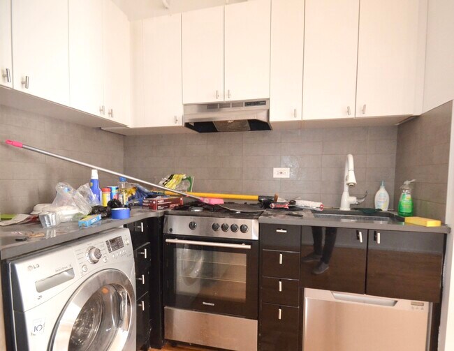 Foto del edificio - 561 W 144th St