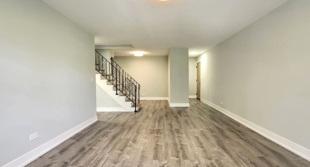 Foto principal - 456 W Barry Ave