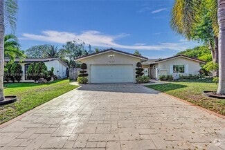 Building Photo - 4112 NW 78th Ln