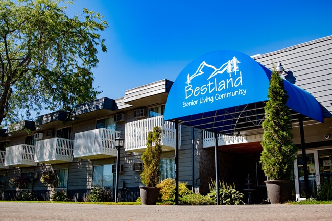 Building Photo - Bestland Independent Living