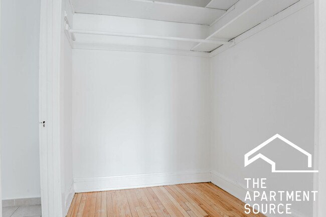 Foto del edificio - 2659 N Spaulding Ave