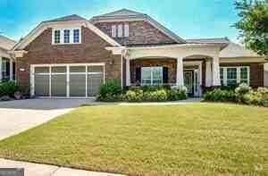 Building Photo - 232 Begonia Ct