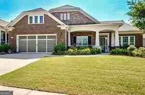 Building Photo - 232 Begonia Ct