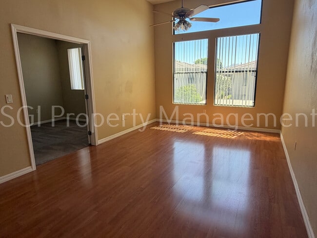 Building Photo - 6900 E Princess Dr