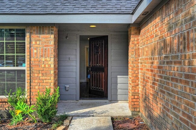 Building Photo - 5103 Temple Bell Dr