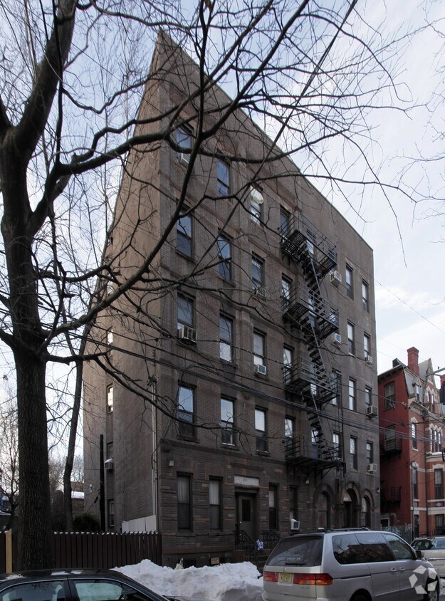 Foto del edificio - 297-299 Barrow St