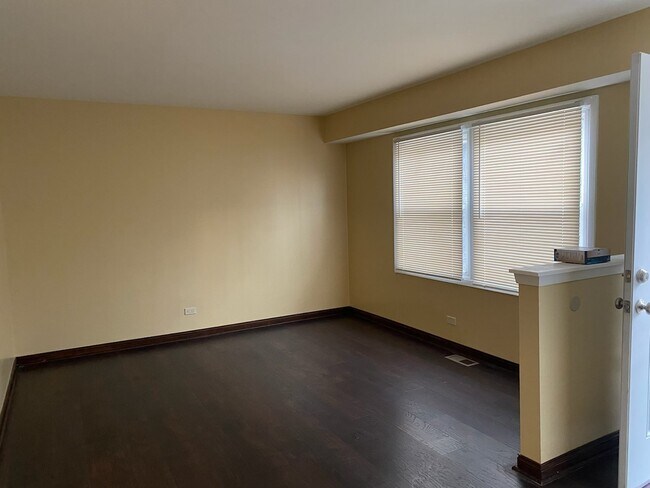 Foto del edificio - 6651 S Ellis Ave